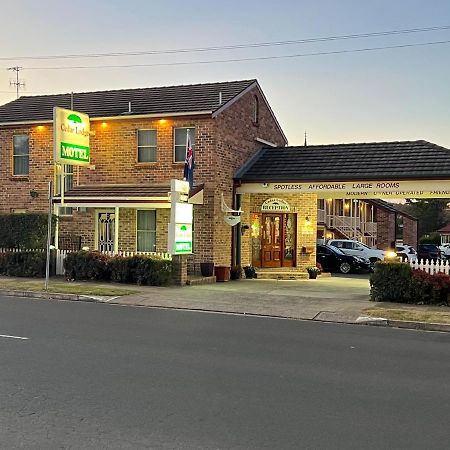 Cedar Lodge Motel Armidale Exteriör bild